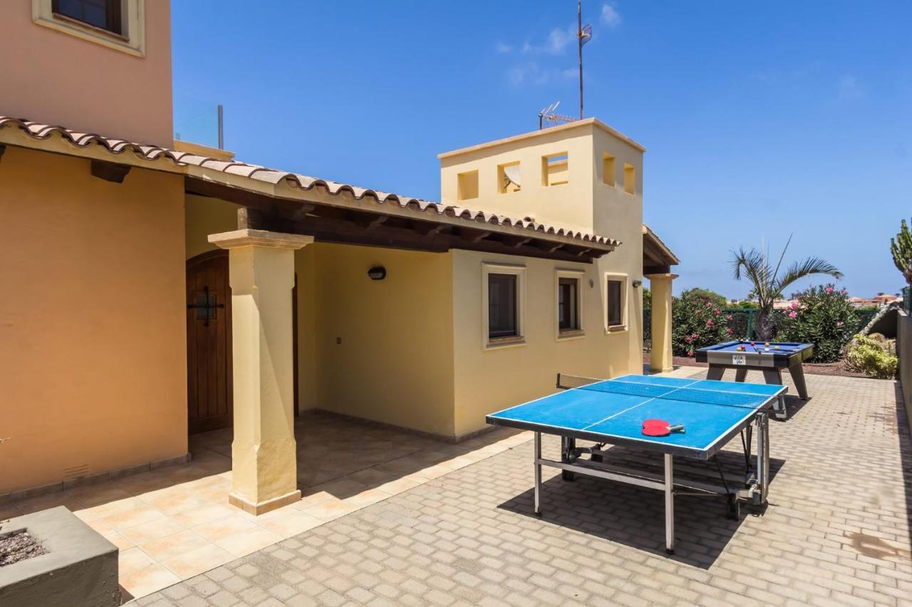Villa Ducales By Villa Plus Corralejo Exterior photo